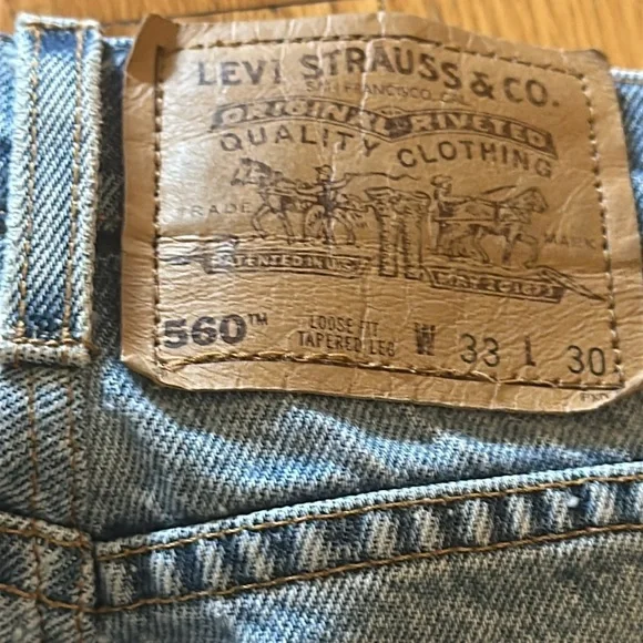Levi’s 25 vintage 560’s RARE orange tab altered, great silhouette, great cond